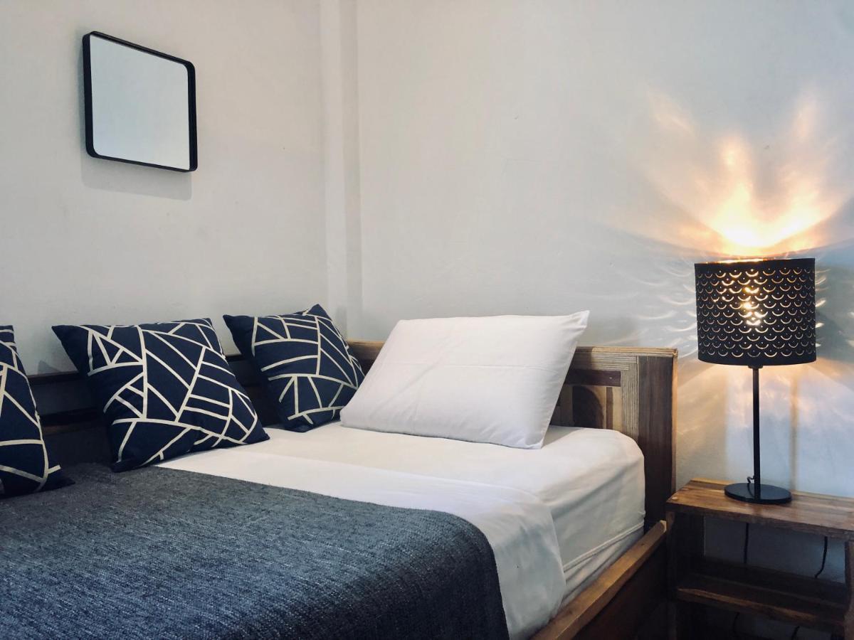 Nautilus Lodge Puerto López エクステリア 写真