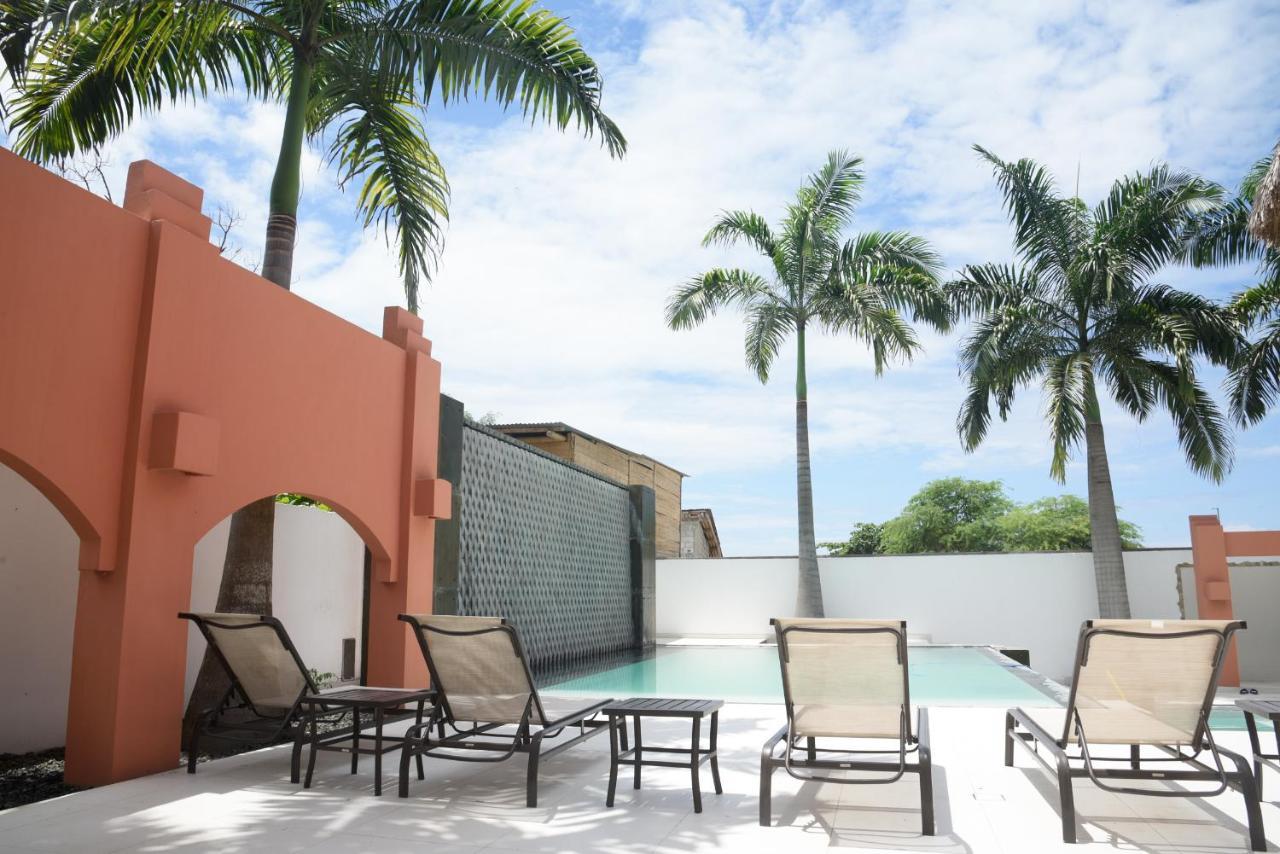 Nautilus Lodge Puerto López エクステリア 写真