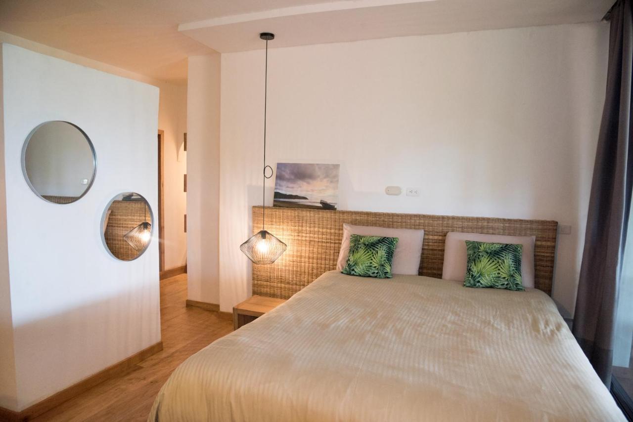 Nautilus Lodge Puerto López エクステリア 写真